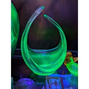 Murano Sommerso Uranium Glass Basket Sculpture UV Glow MCM Vintage Rare